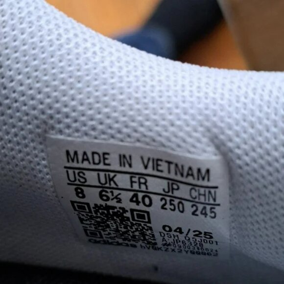 Adidas Lightblaze Glow Sneakers - Color: White/Silver/Lime - Size: Women 8 - Picture 9 of 10